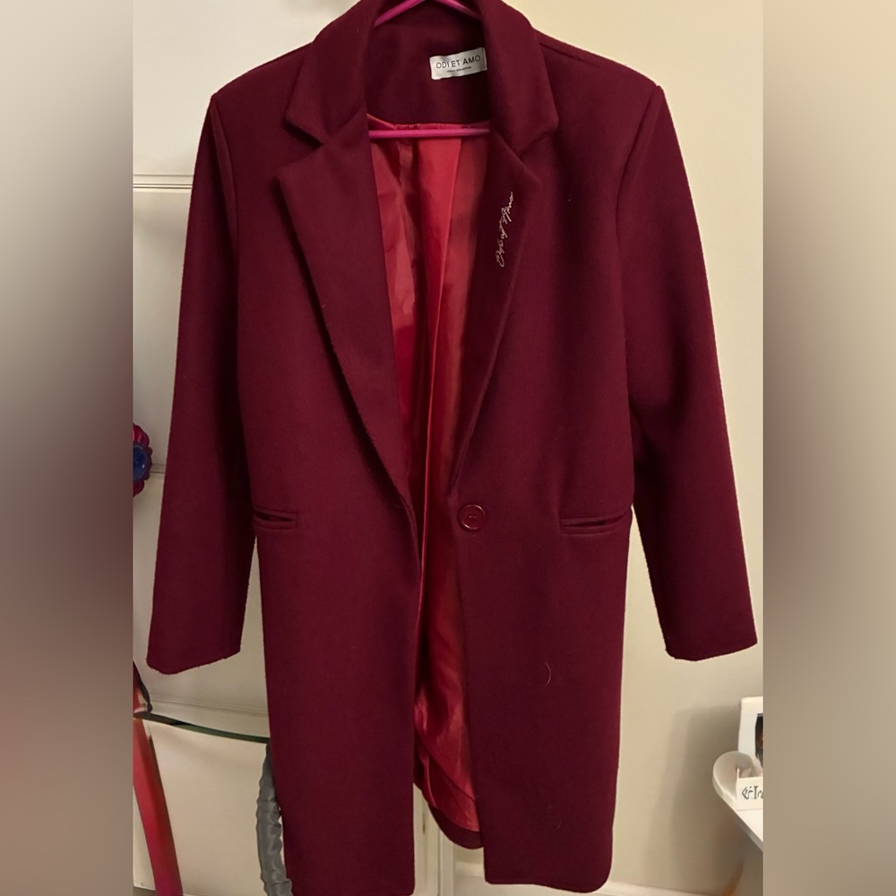 Women's Maroon Coat - Picture 4 of 12
